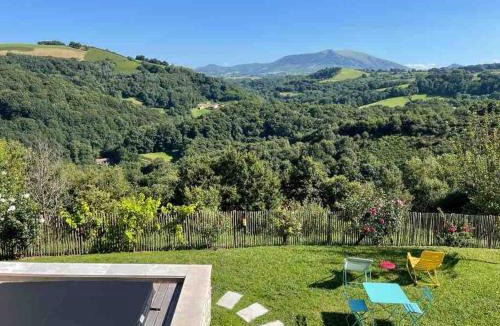 Hasparren Apartment | Studio Baïgura - Déconnexion au Pays basque
