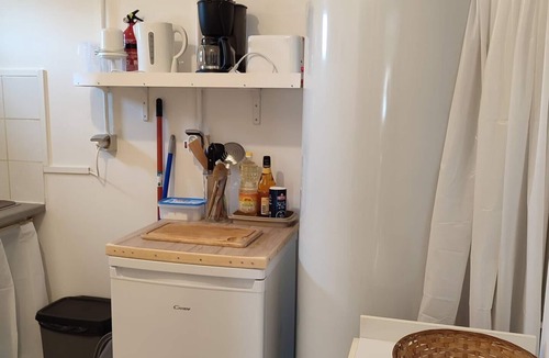 Generac Apartment | Studio Dans un Jardin Fleurie au Calme de la Campagne Blayaise
