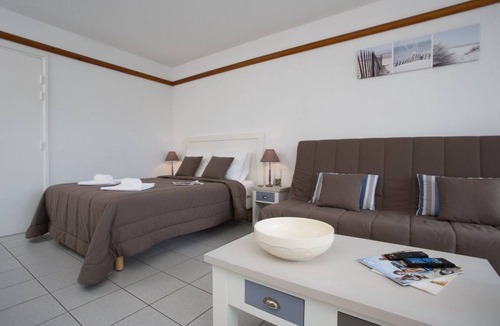 Moliets-et-Maa Apartment | Studio flat ∙ 1 bedroom ∙ 2 guests