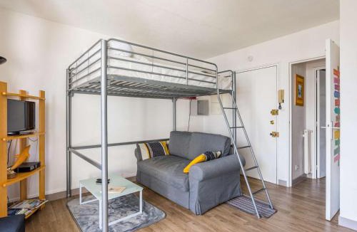 Biarritz Apartment | Studio moderne 2* avec balcon, parking, Wi-Fi - Quartier Larochefoucauld à Biarritz - FR-1-3-487