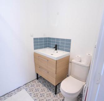 Blaye Apartment | Studio refait à neuf avec cuisine équipée R1