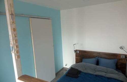 Salles-en-Toulon Apartment | Studio thème Oléron à Valdivienne