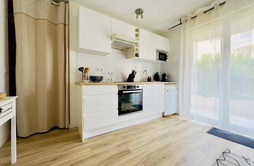 Perigny Apartment | Studio tout confort avec piscine