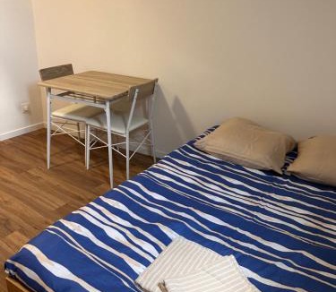 Perigueux Apartment | Studio urbain et fonctionnel