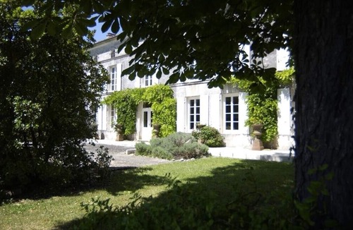 Angeac-Champagne House | Stunning 18th Century Charentais Logis with Swimming Pool near Cognac