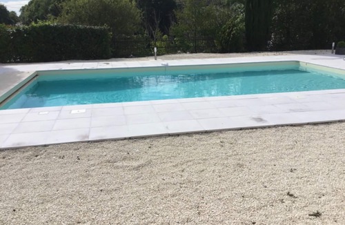 Leguillac-de-l'Auche Villa | Stunning Chateau on the river bank in Saint Astier