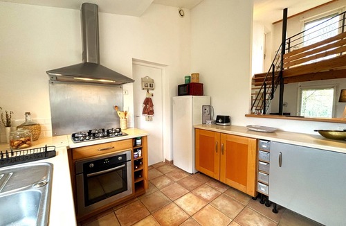 Le Bugue House | stylish architect house with huge garden and private pool, set 2km from Le Bugue