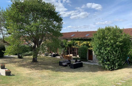 Dolmayrac House | stylish gite in ancient barn.