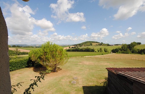 Dolmayrac House | stylish gite in ancient barn.