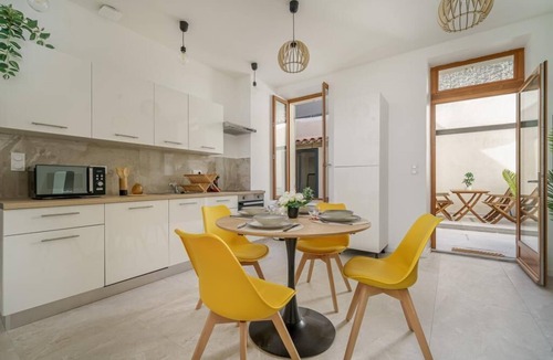Perier Apartment | Sublime Appartement Avec Terrasse & Climatisation