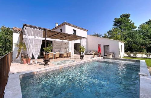 Menerbes Bed & Breakfast | Suite parentale située dans le triangle d'or du Luberon
