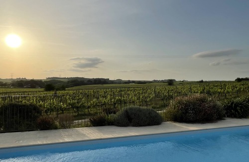Les Leves-et-Thoumeyragues Villa | Superb property in the middle of the vineyards