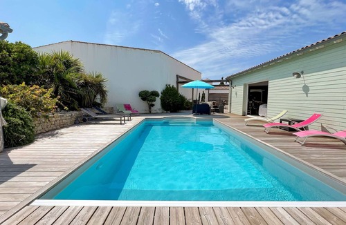 Sainte-Marie-de-Re House | Superb single storey villa with swimming pool