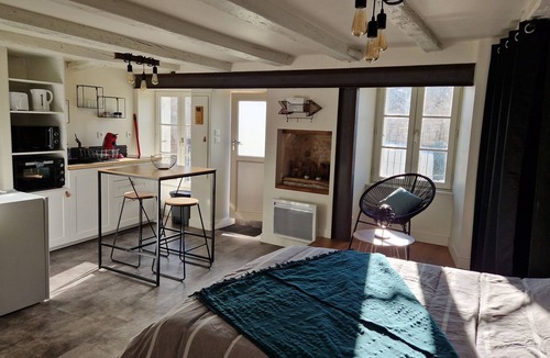 Chauvigny Apartment | Superb Studio