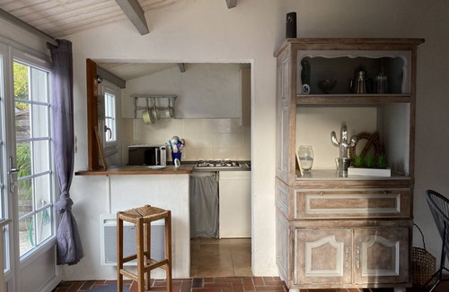 Domino House | Superbe Maisonnette DE Bourg Oleronaise Proche Plage/marché Animaux Accepté