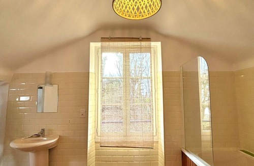 Biarritz House | Superbe Maison de Ville de 200m2, 5 Chambres, Terrasse, 10 min de la Plage
