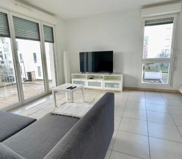 Bassins a Flot Apartment | T2 Neuf Bordeaux Bassins à Flots