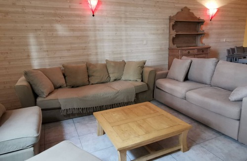 Lormont House | T4 Avec Patio et vue Garonne