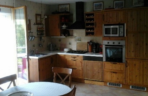 Couze-et-Saint-Front Apartment | Tasteful spacious 1 bedroom apartment with PRIVATE POOL, balcony and patios