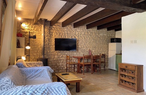 Juignac Cottage | Tennis Court, Pool, and amazing views