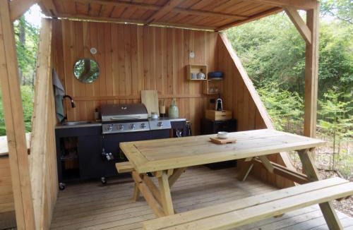Salles-en-Toulon Other | Tente familiale au bord de l'eau