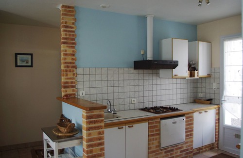 La Remigeasse House | Terraced house, independent, 100 m from the beach of Rémigeasse