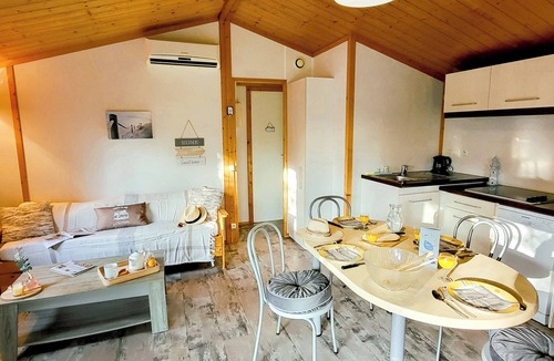 Saint-Denis-d'Oleron RV Rental | Terres de France - Hameaux des Marines