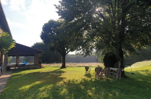 La Peruse House | The big house in the heart of the greenery