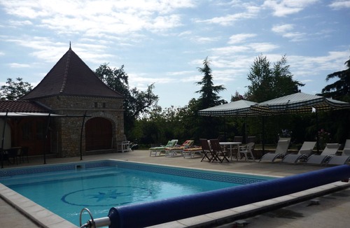 Saint-Martial-de-Nabirat Apartment | The Magnolia Studio 2 persons in beautiful villa perigordian