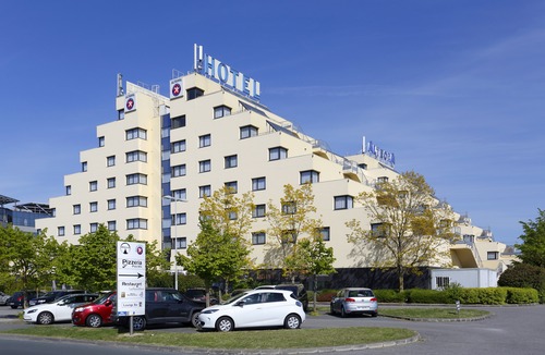 Chasseneuil-du-Poitou Hotel | The Originals City, Hôtel Alteora, Poitiers Site du Futuroscope (Inter-Hotel)