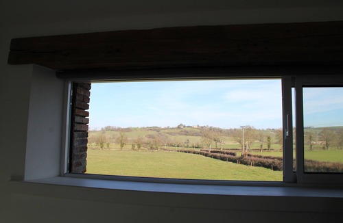 Mauleon Apartment | The renovated attic for your comfort