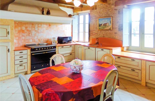 Limeuil House | This beautiful and bright vacation home in the heart of the Périgord Noir welcomes you in Limeuil, o