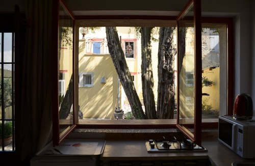 Dun-le-Palestel House | Tiny house - 5 mins off the Valley of the painters