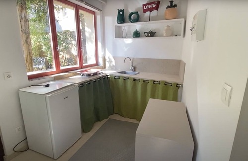 Dun-le-Palestel House | Tiny house - 5 mins off the Valley of the painters