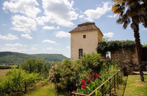 Beynac-et-Cazenac House | Tour Pissarro