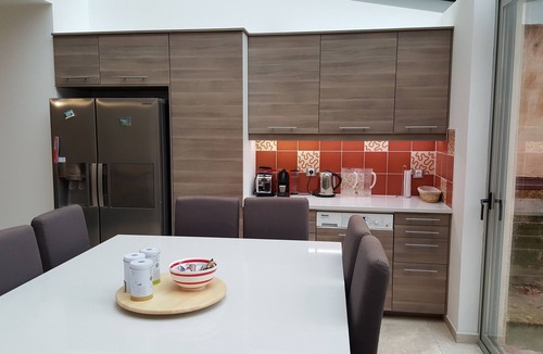 Couronne Urbaine House | Townhouse In Central Aix En Provence (Pool, A/C, Private Parking)