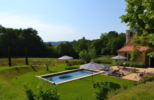 Tremolat House | TREMOLAT: Renovated Perigord farmhouse with heated pool and air conditioning.