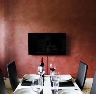 Pieve a Nievole Apartment | Tuscan Welcome - Elegant Apartment with Balcony