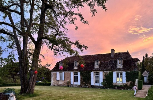 Liorac-sur-Louyre House | Typical mansion with pool in a haven of peace