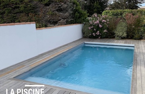 La Bree-les-Bains Villa | ☀️ Typical Oléron villa with heated pool, 5 minutes from the beach! 🌊