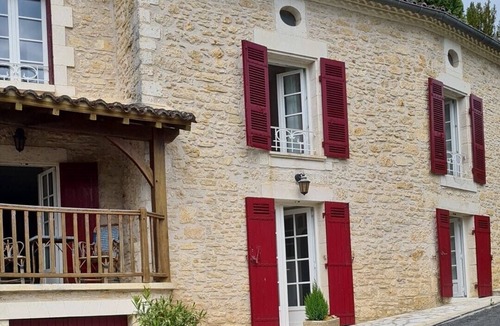 Savignac-les-Eglises House | Typical Périgord country house, fully equipped, with gardens and swimming pool
