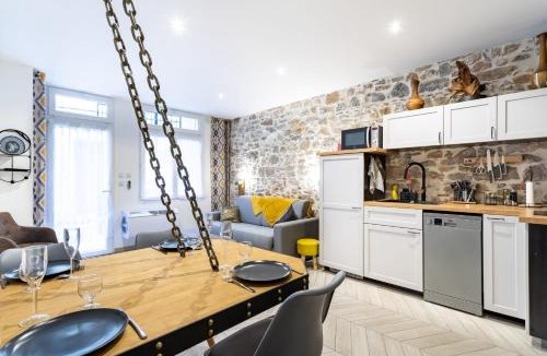 Hyeres City Centre Apartment | Unique and stylish AC studio downtown - Dodo et Tartine