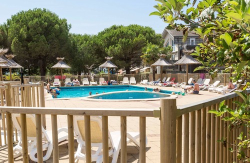 Hourtin Port Condo | Vacances Reposantes Près de Bordeaux