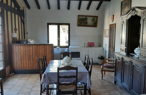 Laurede Ski Chalet | Vacation chalet with swimming pool and large private area