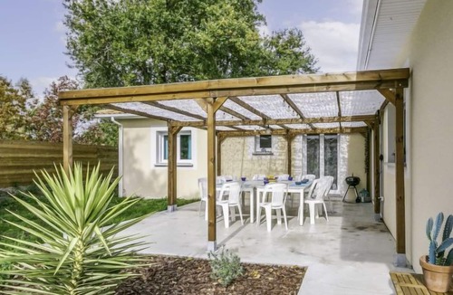 Aureilhan House | Vacation home la tuilerie in Mimizan - 10 persons, 4 bedrooms