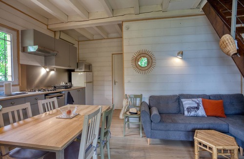 Orliaguet Cottage | Vacation rental in self-catering village with heated swimming pool near Sarlat