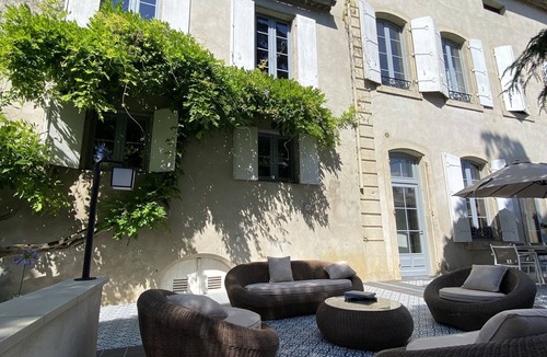 Gontaud Villa | Vacation villa in the South-West of France, near Bordeaux and Saint-Émilion.