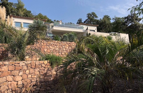 Les Adrets-de-l'Esterel Villa | Vaste Demeure D'architecte
