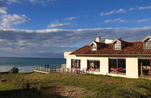 Bidart House | 😍 Very nice surfer house on Guéthary beach 🌊🏄 🌊🏄‍♀️🌊🏄 🌊