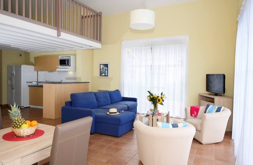 Gujan-Mestras Villa | Villa équipée avec Piscine, au coeur du Golf !